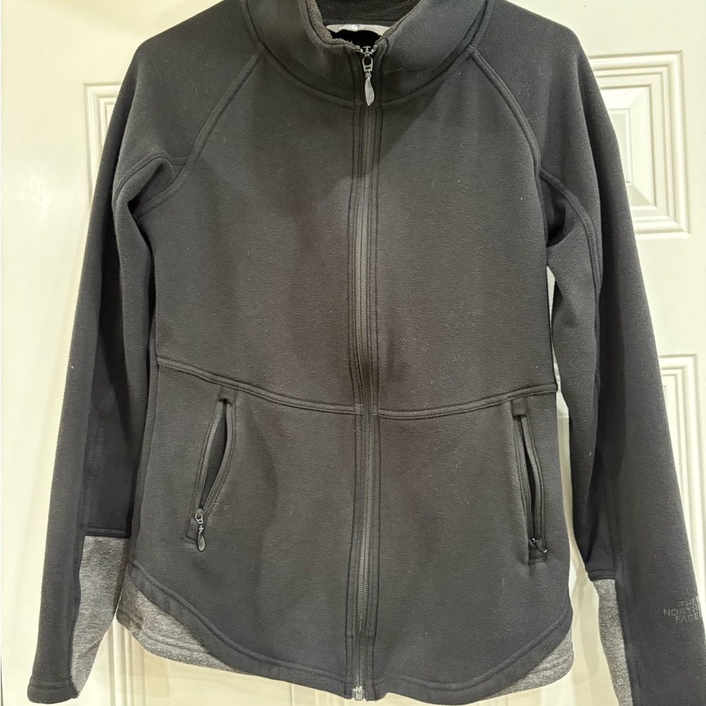 North Face-Women's Black/Gray Fleece Jacket